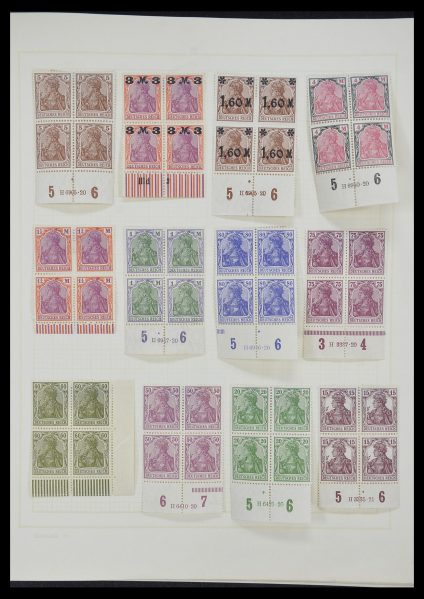 Stamp collection 33215 German Reich 1920-1945.
