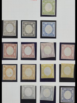 Stamp collection 33242 Italy 1861-1944 complete.