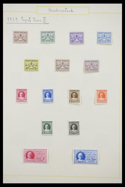 Stamp collection 33256 Vatican 1929-1949.