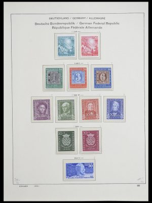 Stamp collection 33276 Bundespost 1949-1995.