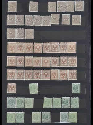 Stamp collection 33390 Italy 1900-1950.