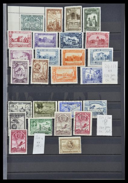 Stamp collection 33409 European countries 1852-1940.
