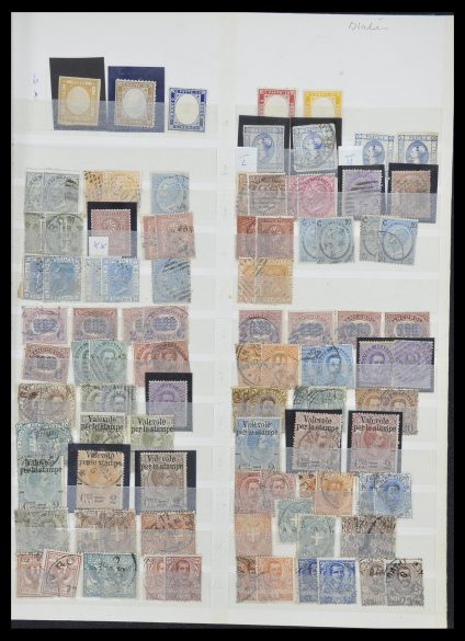 Stamp collection 33412 Italy and colonies 1852-1960.