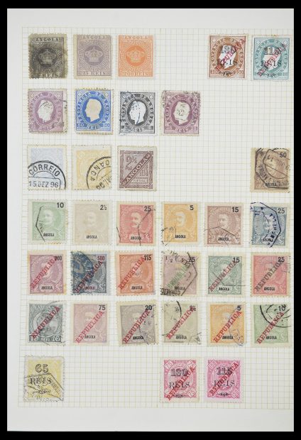 Stamp collection 33429 Portugese colonies 1868-1960.