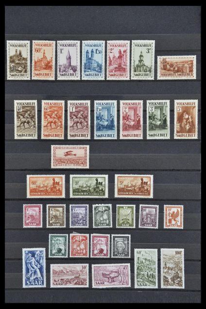 Stamp collection 33716 Saar 1920-1959.