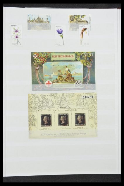 Stamp collection 33827 Malta 1964-2015.