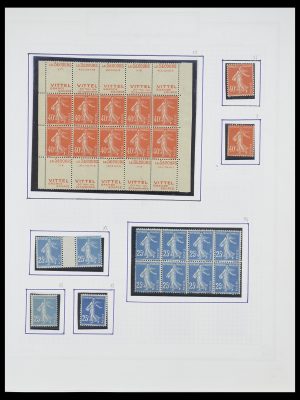 Stamp collection 33869 France 1900-1983.