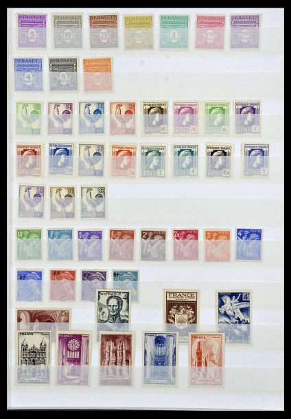 Stamp collection 34041 France 1945-1971.
