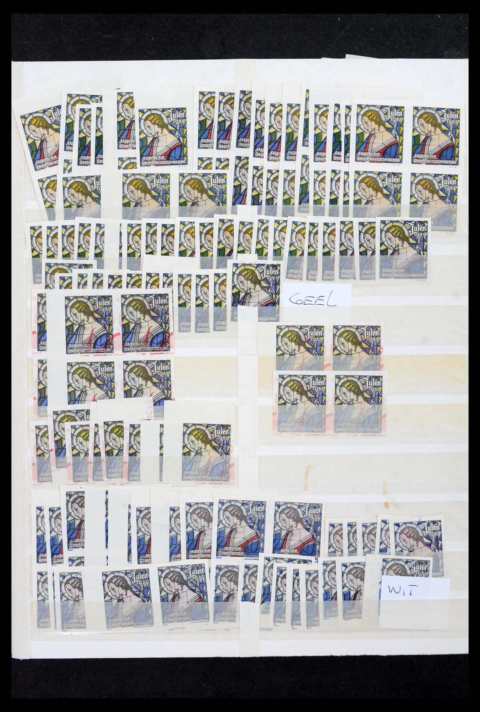42156 0001 42156 Denmark Jul stamps 1914-1988. - Image 1